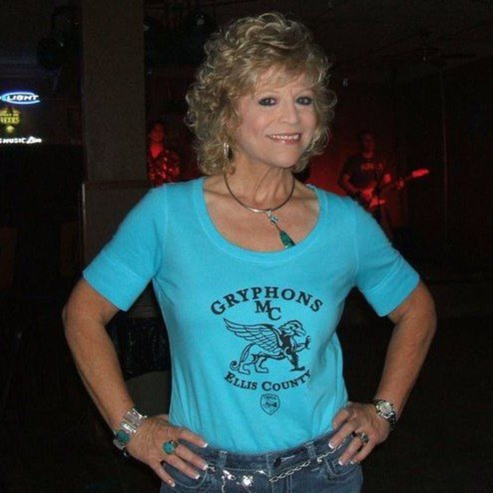 Meet your Posher, Leigh